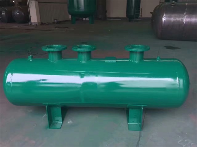 泸定泸定泸定蒸汽分气缸
